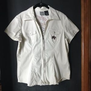 Ivory HD zip shirt with some stretch